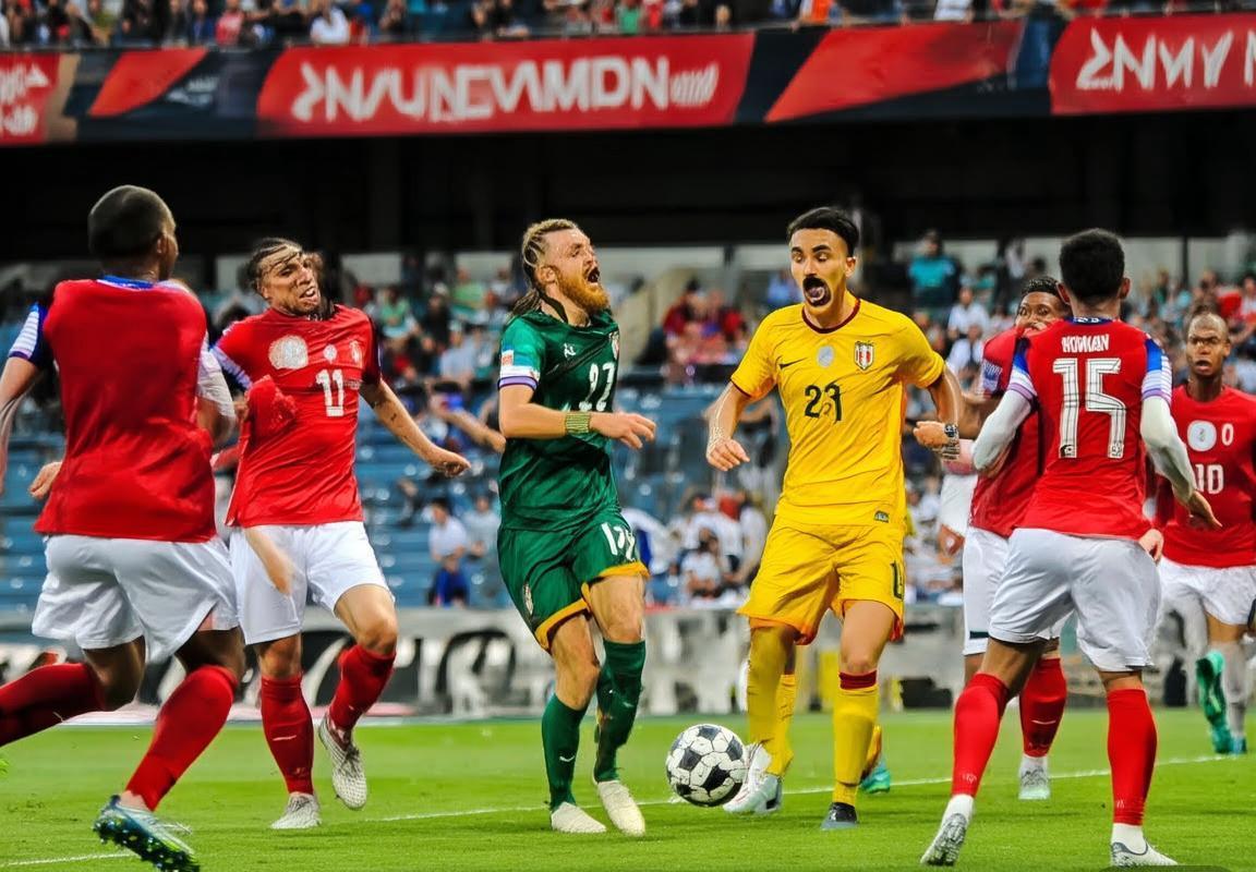 美国对阵特立尼达：世界杯预选赛焦点战精彩瞬间(图2)